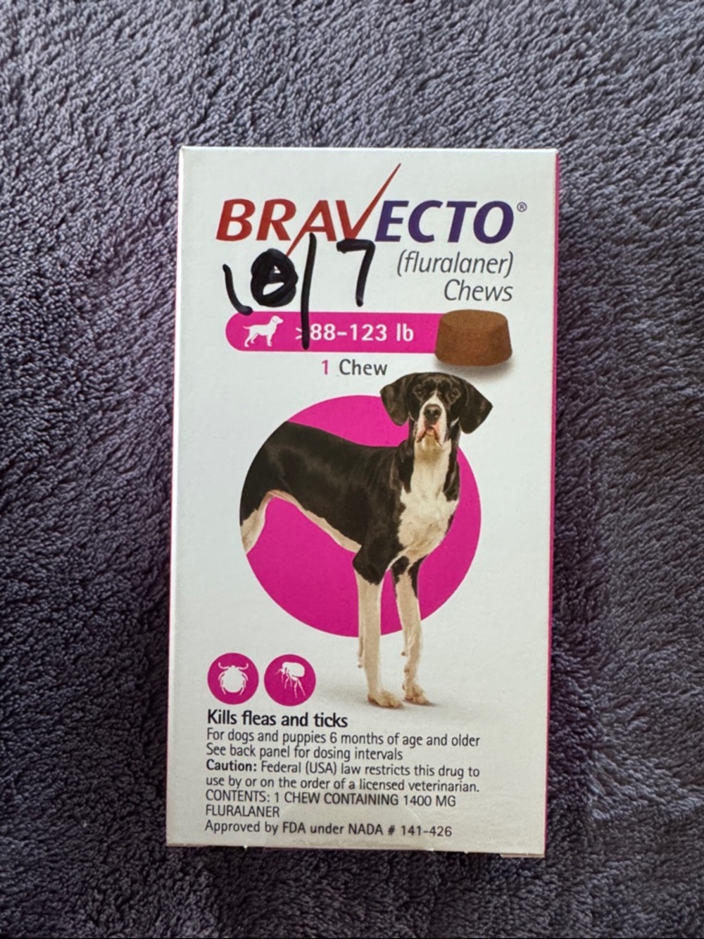Bravecto Fluralaner Chew for Large Dogs - White & Pink Packaging